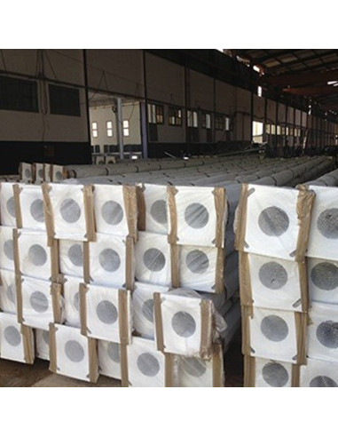 Poteaux d'éclairage / candélabres / crosses